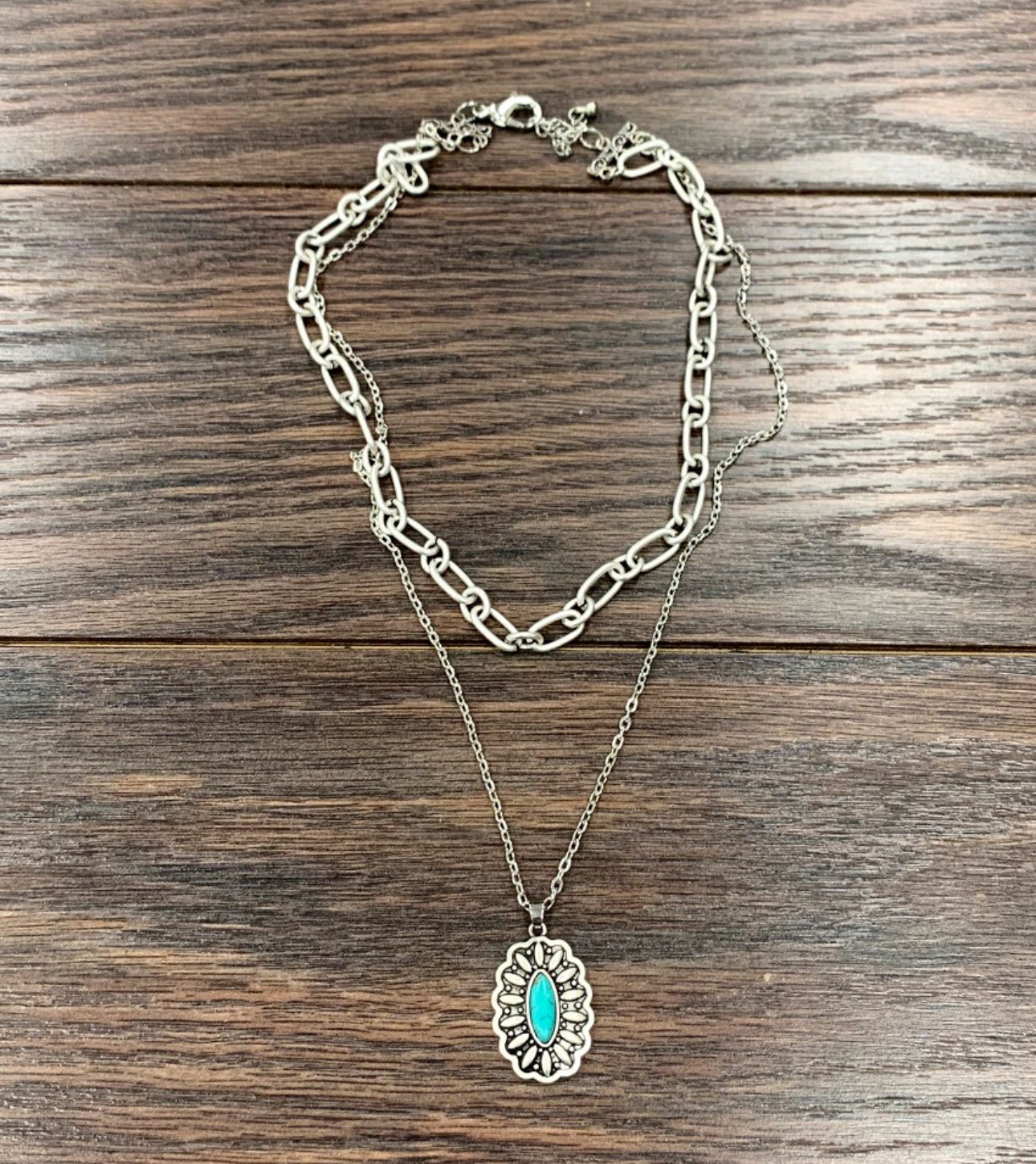 Concho layer necklace