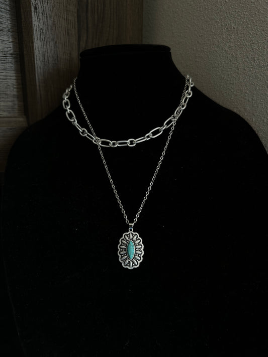 Concho layer necklace